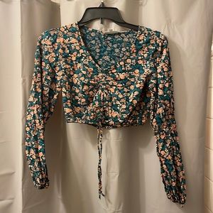LongSleeve Crop Top